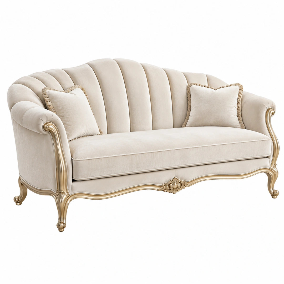 Luxuriöser cremefarbener Samt-2-Sitzer-Sofa von VALMERIN im klassischen Stil, Maße 180x90x100 cm, elegantes Gold-Detail
